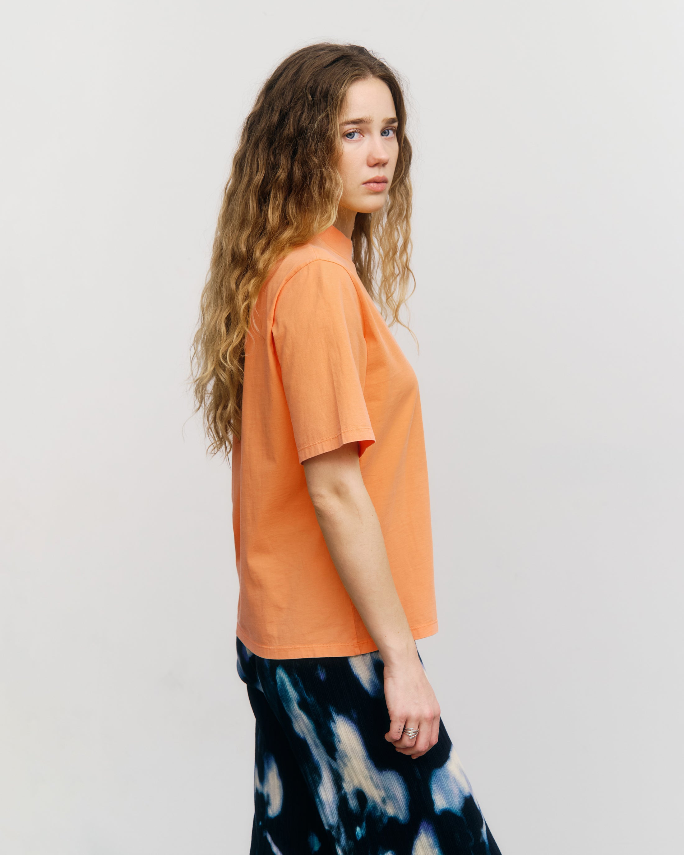 T-Shirt mit Breitem Kragen - Orange