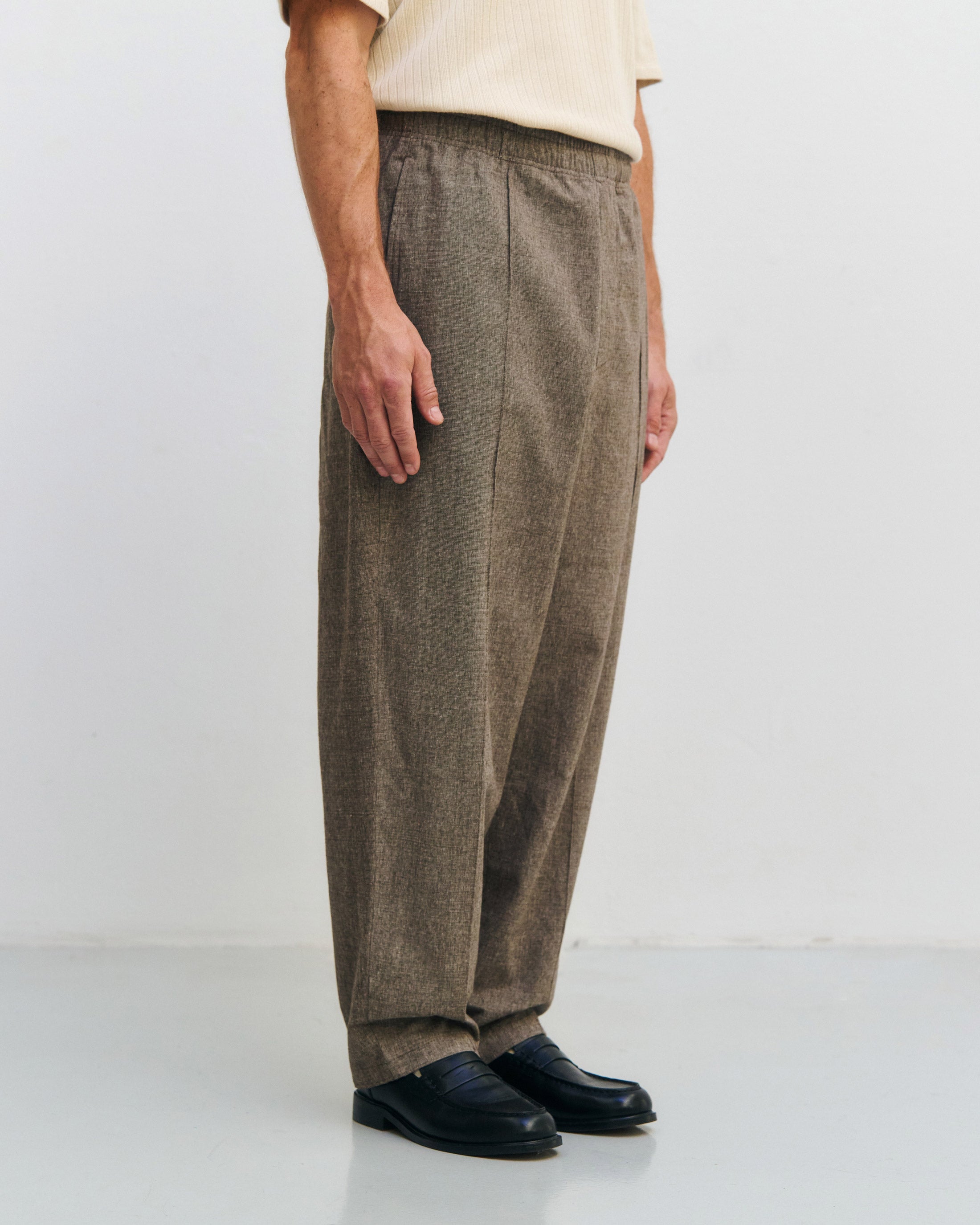 Weite Bundfaltenhose Bio Baumwolle - Canvas Braun